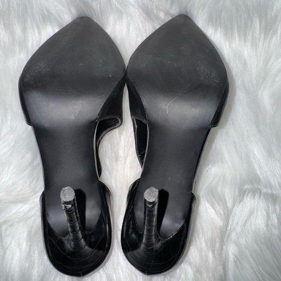 Steve Madden Black Flats Sleek Minimalist Design - Picture 6 of 8